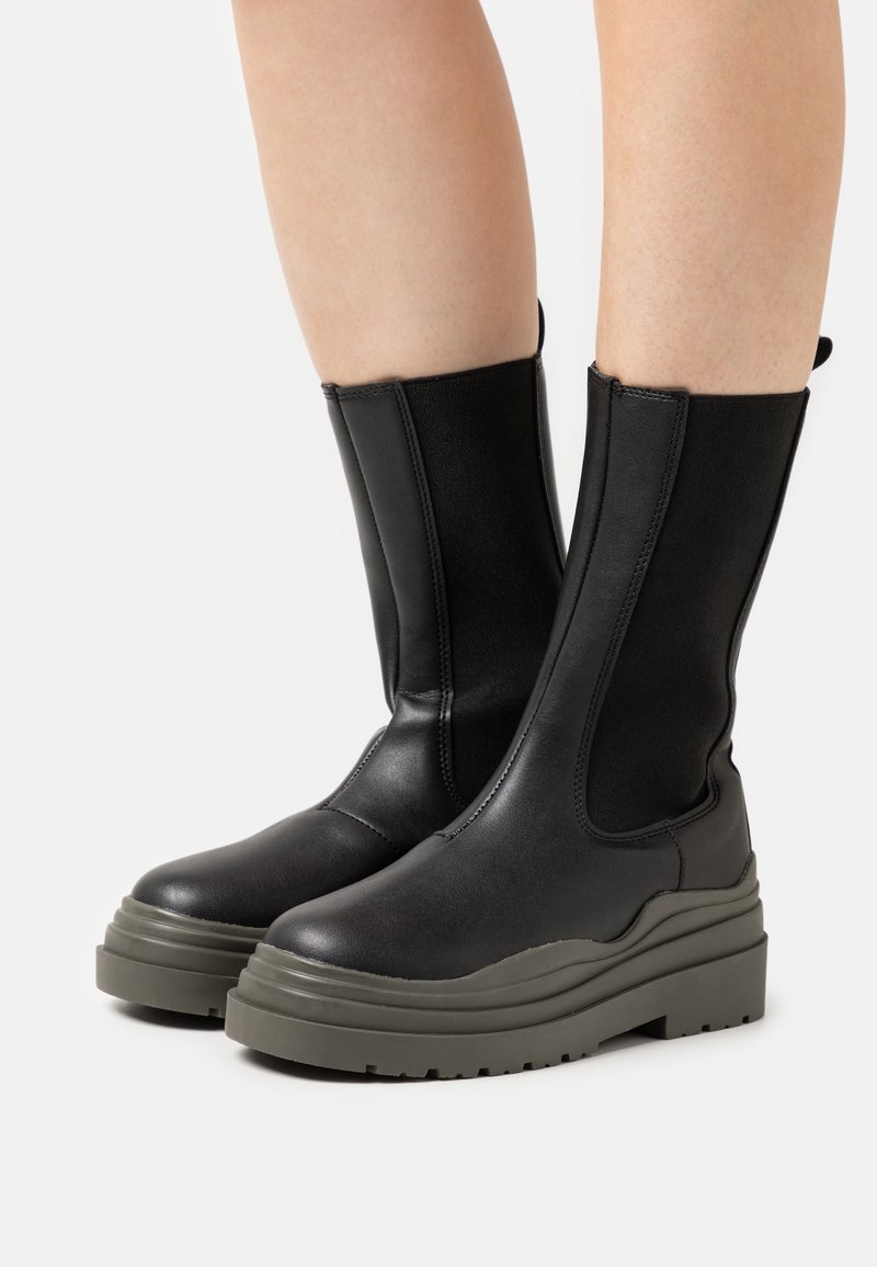 Nly by Nelly YOUR CHOICE CHELSEA BOOT Platform boots black/dark green/black Zalando.co.uk
