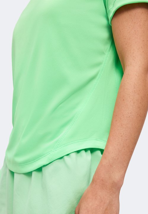 Nike Tempo — photo 6