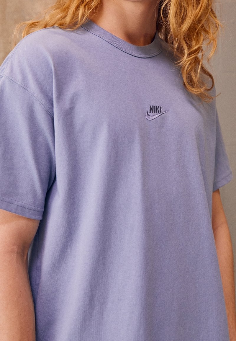 Nike Sportswear T-Shirt basic - blue/blau - (Pre-owned) - Zalando