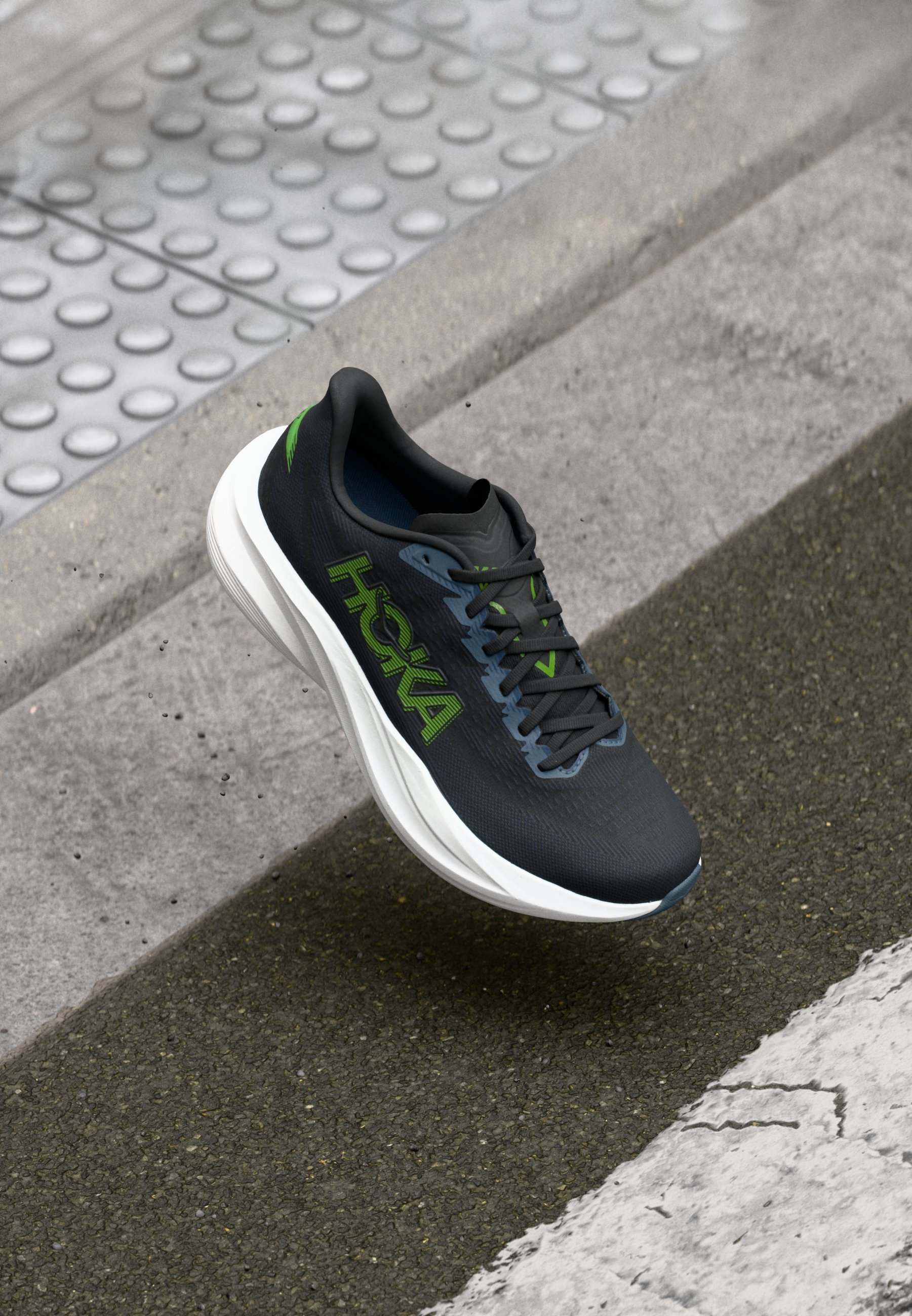 HOKA MACH 7 - Road running shoes - varsity navy/faded navy 