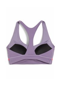 Soutien-gorge de sport lavande avec un dos en maille, des bretelles larges et un rembourrage noir amovible. Présente des coutures d'accent rose et un design à enfilage.