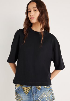 BOXY TEE - Základné tričko - black