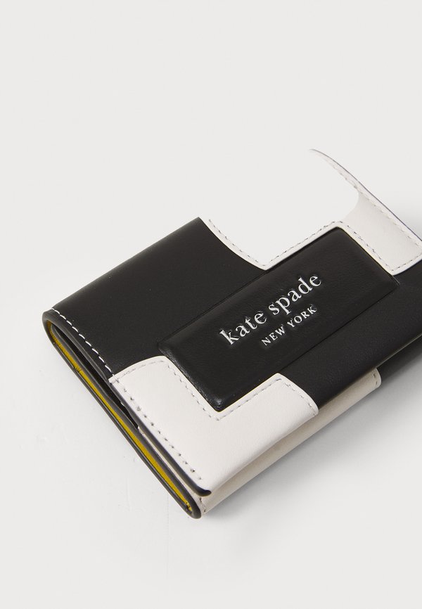 LABEL DOT APPLIQUE CARD CASE TRIFOLD WALLET - Wallet4