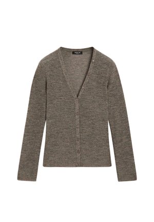 Brun strikket cardigan med V-hals, knaplukning foran og lange ærmer. Blød tekstur med et diskret meleret mønster.