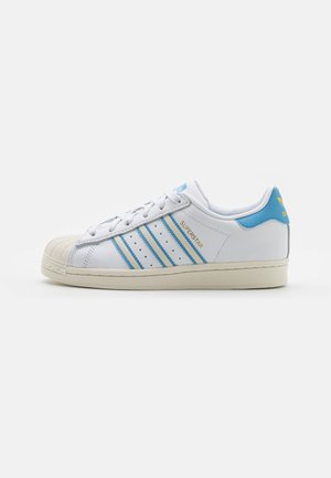 SUPERSTAR UNISEX - Matalavartiset tennarit - footwear white/off white/light blue