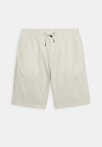 Unselected, light sand