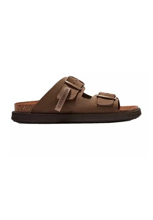 Sandalo tipo slide in camoscio marrone con due cinturini regolabili con fibbia e sottopiede in sughero con la scritta "D. Franklin", su suola nera.