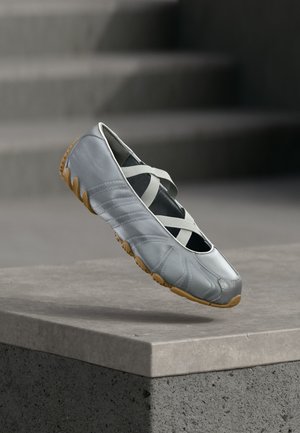 adidas Originals, GHOST SPRINT, srebrny