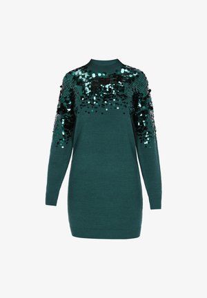 Teal gebreide sweaterjurk met lange mouwen, versierd met pailletten in schakeringen van groen en zwart op de schouders, en met geribde boorden en zoom.
