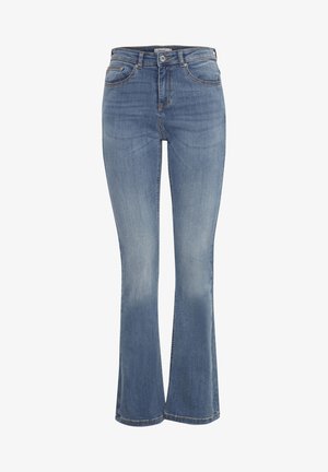 Svijetloplave traperice s riškom, visokog struka, koje imaju četiri džepa, suptilno izbjeljivanje i detalje šivanja duž šavova.