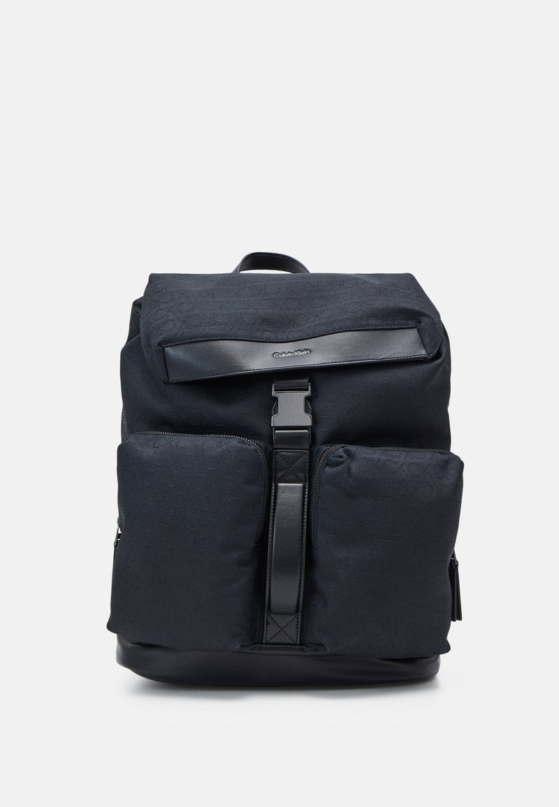 Calvin Klein SET FLAP UNISEX Rucksack black Zalando