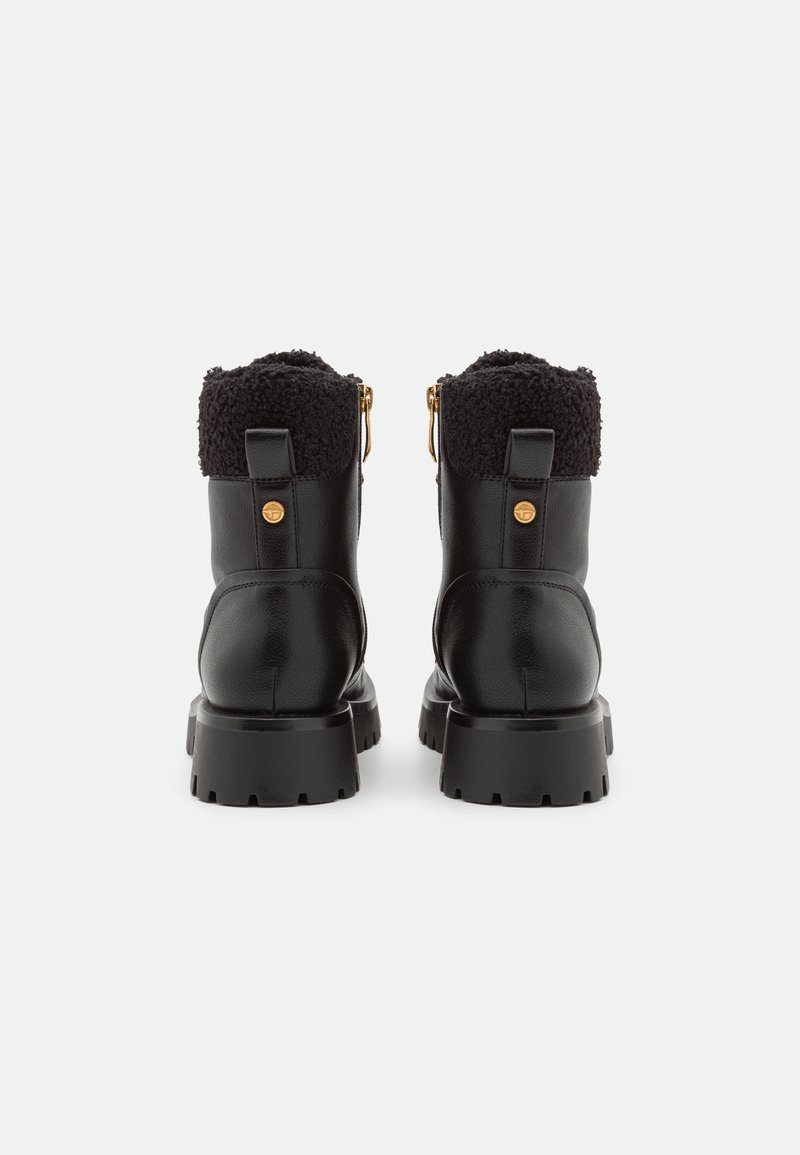 Stiefelette Schwarz Warmfutter Tamaris Stiefelette Aus Der Werbung