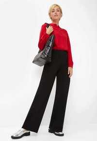 BRAX STYLE LILLYTH  - Stoffhose - black