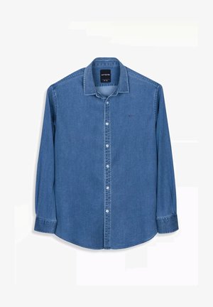 Denim shirt, lichtblauw, lange mouwen, knopen voorkant, klassieke kraag, logo op de borst, zachte structuur, consistente kleur door het geheel.