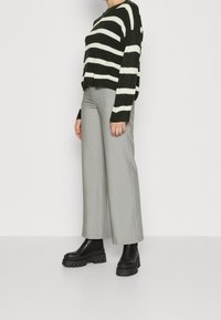 JDY Strickpullover - dark green