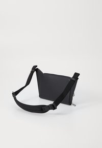 HUGO OSCAAR BUMBAG - Marsupio - black