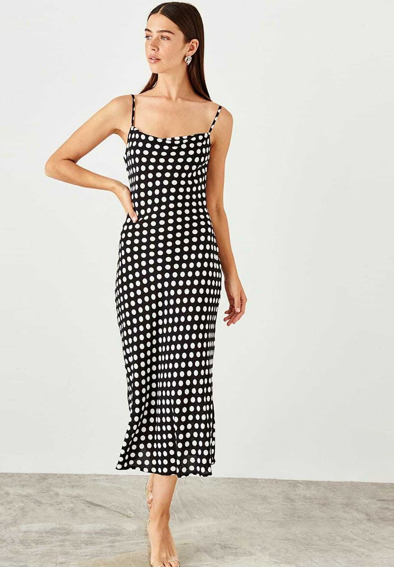 Damen Freizeitkleider | Trendyol Etuikleid black/schwarz - LA34834 Damen Freizeitkleider | Trendyol Etuikleid black/schwarz - LA34834