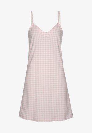 Roze en witte gingham jurk met dunne bandjes, V-halslijn en een ontspannen pasvorm. Gemaakt van een zachte, lichte stof. Geen merkbare patronen of versieringen.