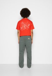 Carhartt WIP FLINT PANT - Calças - thyme