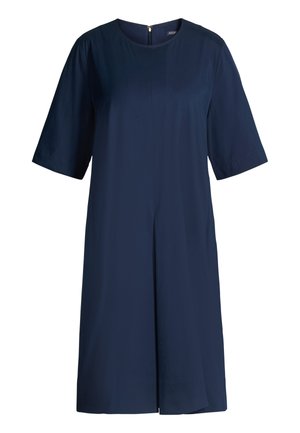 Marineblaues knielanges Kleid mit Ellbogenlangen Ärmeln, rundem Ausschnitt, Reißverschluss am Rücken und dezentem Falten-Detail vorne.