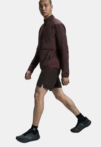 On Sportske kratke hlače - oxen