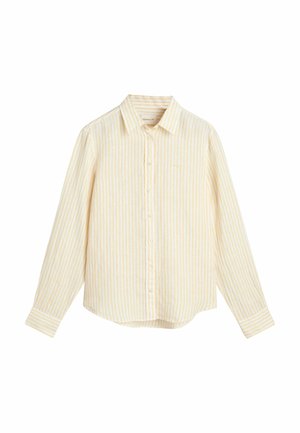 Camisa de manga larga a rayas en amarillo claro y blanco, con botones en la parte delantera, cuello estándar, textura suave, dobladillo redondeado, pequeño detalle de logo en el pecho.