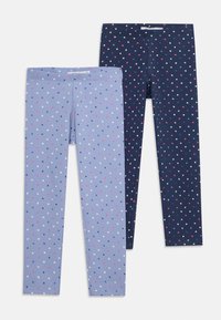 Due coppie di leggings: una azzurra chiara con piccoli motivi a cuore multicolori, l'altra blu scuro con design a cuore simili. Entrambe hanno una forma aderente.