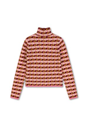 Langsleeve coltrui in roze, crème en bordeaux met een geometrisch patroon van driehoeken. Gebreide textuur, cropped ontwerp en aansluitende mouwen.