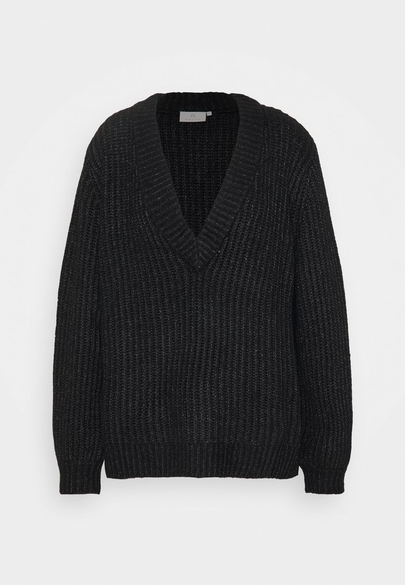 Pull noir en maille avec col en V, manches longues, poignets et ourlet côtelés, présenté sur un fond blanc uni.