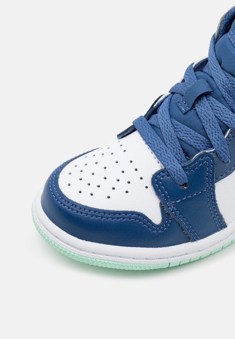 Angebot Schlichter Rohöl jordan 1 restock zalando Durchbruch Schmuck Villa