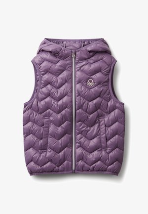 Gilet trapuntato viola senza maniche con cappuccio, zip frontale, due tasche e piccolo logo ricamato sul petto.