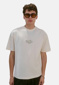 T-shirt print - ecru