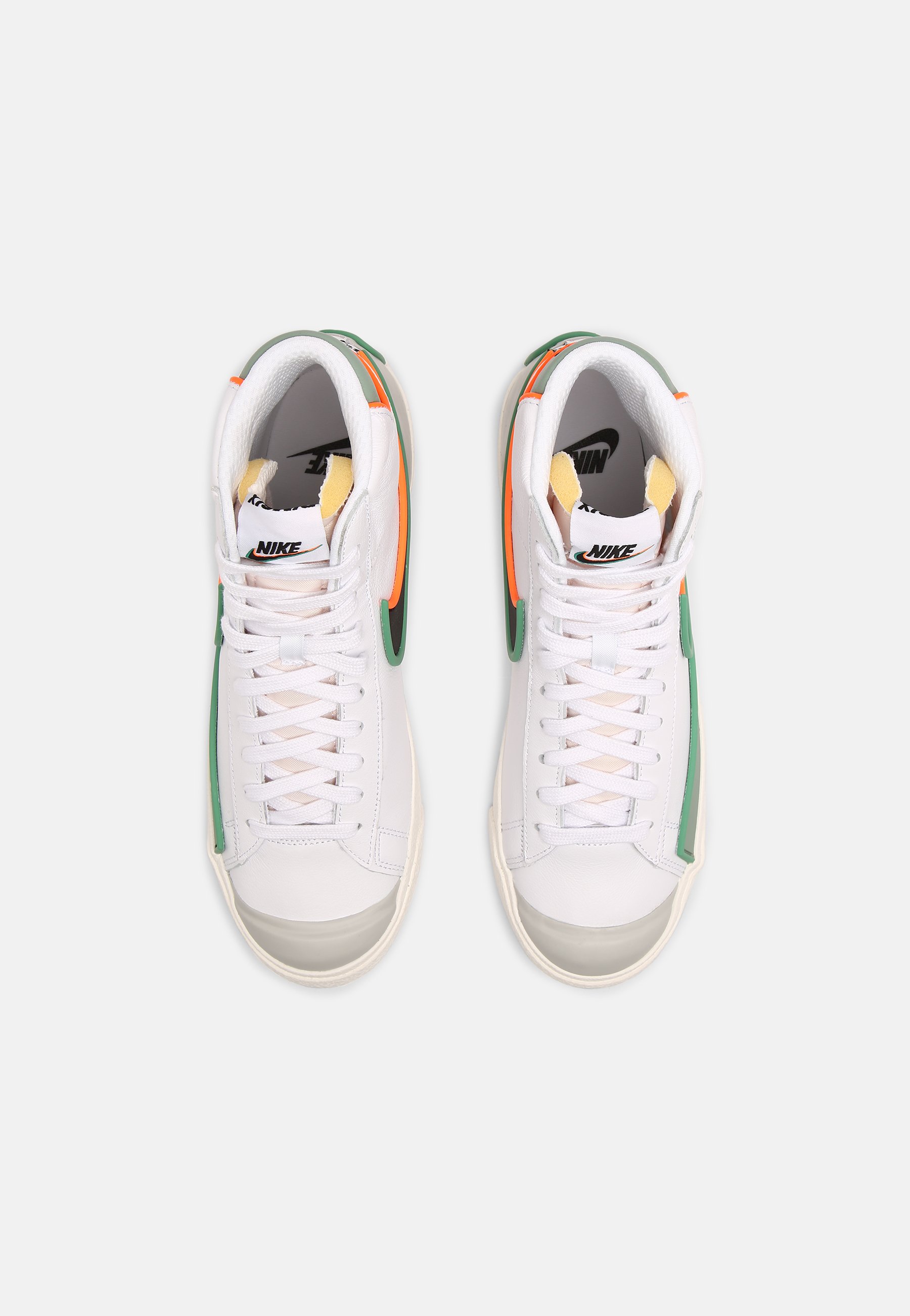Nike Sportswear BLAZER MID '77 INFINITE - Zapatillas altas -  white/black/jade smoke/roma green/sail/total orange/blanco - Zalando.es