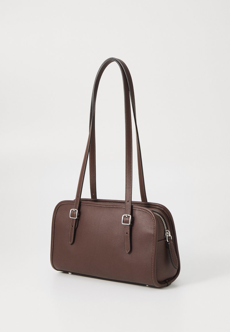 COACH SWING ZIP BAG - Handtasche - maple/dunkelbraun - Zalando