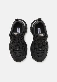 Steve Madden KINGDOM-E - Tenisky - black/silver