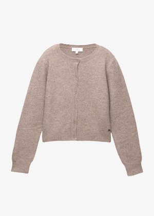 Beige langærmet cardigan med knapper, rund halsudskæring samt ribstrikkede manchetter og kant, lagt fladt på en hvid baggrund.