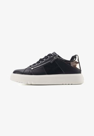 Nine West TAUSTE 3PR - Sporta apavi - black