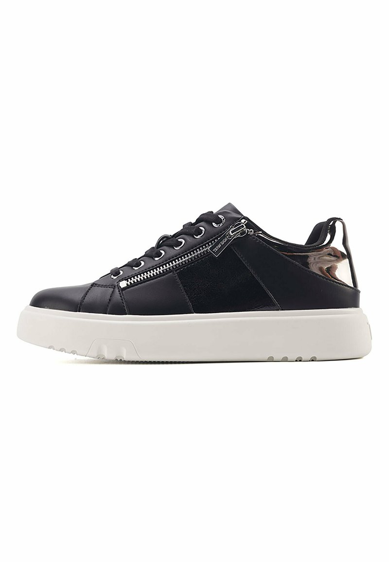 Nine West - TAUSTE 3PR - Sporta apavi - black, Palielināt