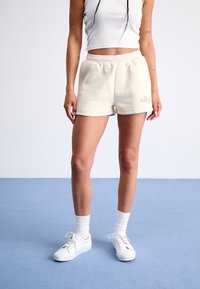 Ellesse ENGELBERG - Tepláky - off-white