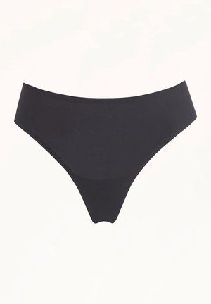 Schwarze Tanga-Unterwäsche aus glattem, elastischem Stoff mit nahtlosem Design und breitem Bund, das eine minimalistische und elegante Silhouette bietet.