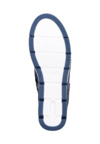 Marineblauer Gummisohle mit weißen Akzenten, ausgestattet mit einer strukturierten Oberfläche und einem ausgeprägten Profil für besseren Halt. Abgerundete Form und erhöhte Kanten.