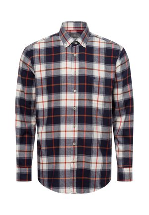 Karierte Hemd in Marineblau, Rot und Weiß mit langen Ärmeln, spitzem Kragen und abgerundetem Saum; ausgestattet mit Knopfleiste und Brusttasche.