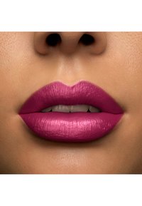 LANCÔME L'ABSOLU ROUGE CREAM - Läppstift - nuit-parisienne