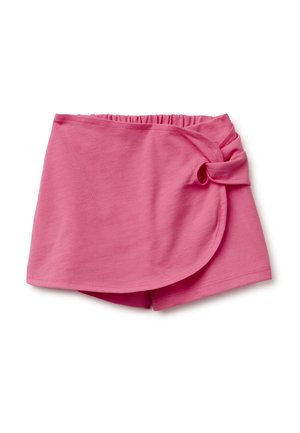 United Colors of Benetton, BERMUDA SKIRT WITH ELASTIC WAISTBAND AND CROSSOVER FRONT PANEL. EMBROIDERED LOGO ON THE BACK... - Shorts - violet
