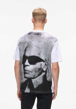 RELAXED KARL PRINT - Print T-shirt - white