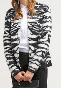 Saint Tropez Neuletakki - black