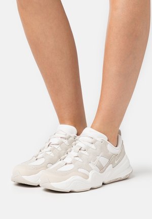 Nike Sportswear Zapatillas - off-white