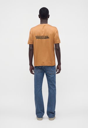 Emporio Armani, Tricou cu imprimeu - tannin