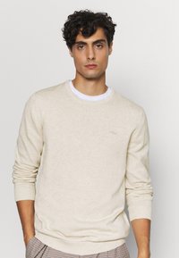 s.Oliver Pulover - off-white