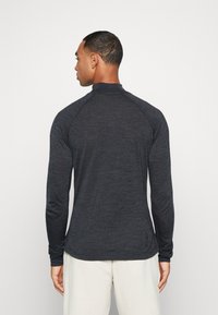 Houdini ACTIVIST TURTLENECK - Pulóver - true black